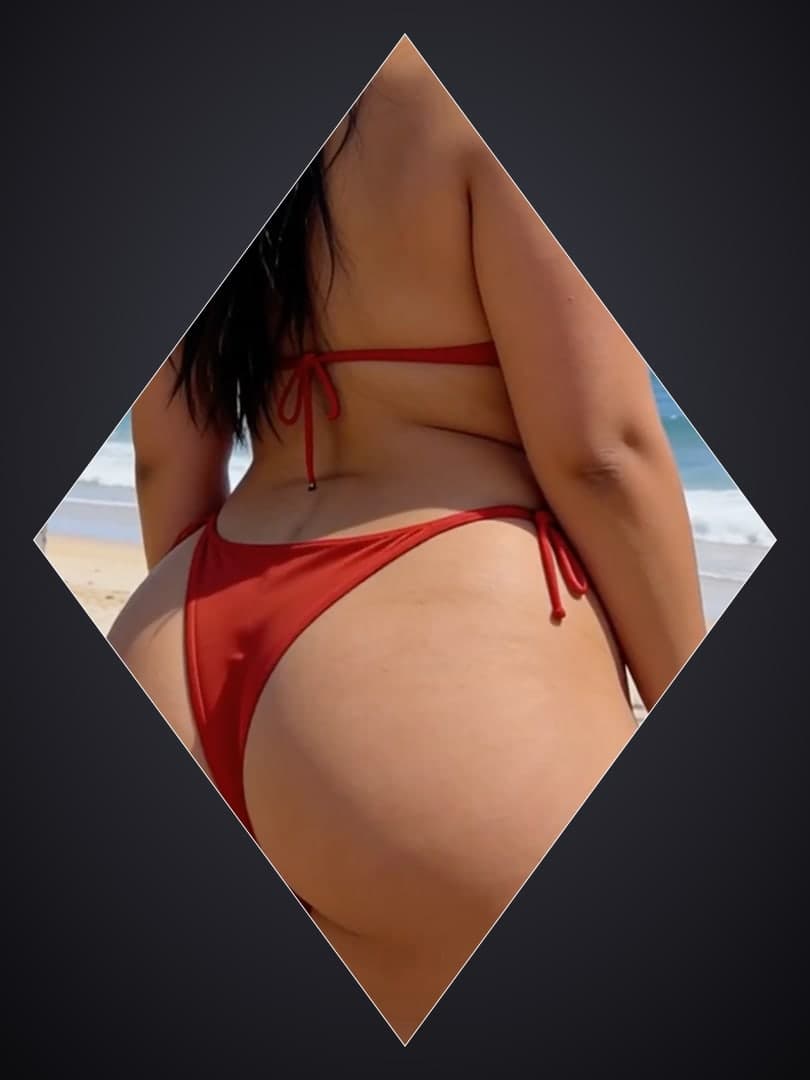 Full body beach portrait from behind