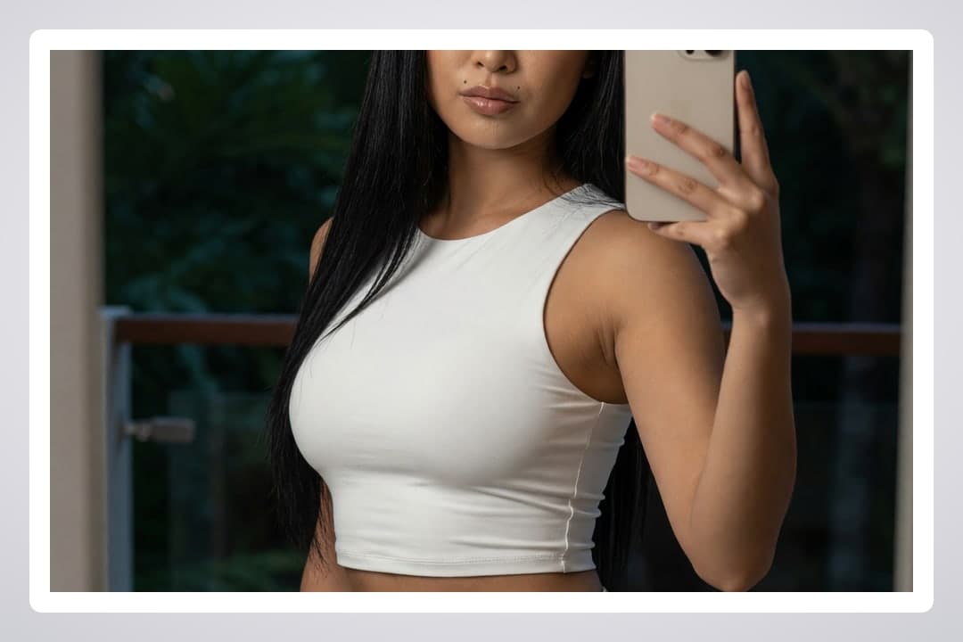 Curvy Asian selfie in crop top