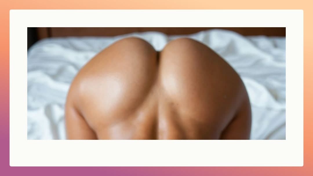 Long box braids nude on bed
