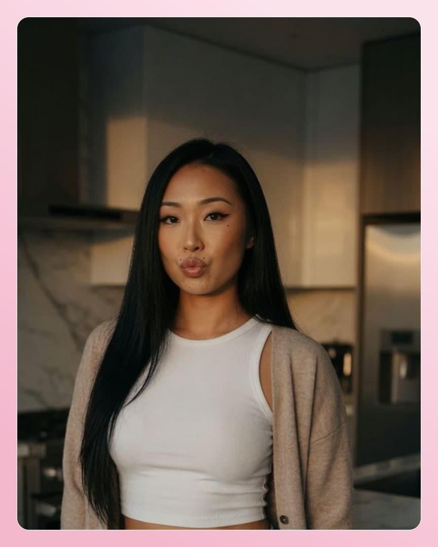Kitchen kiss face crop top