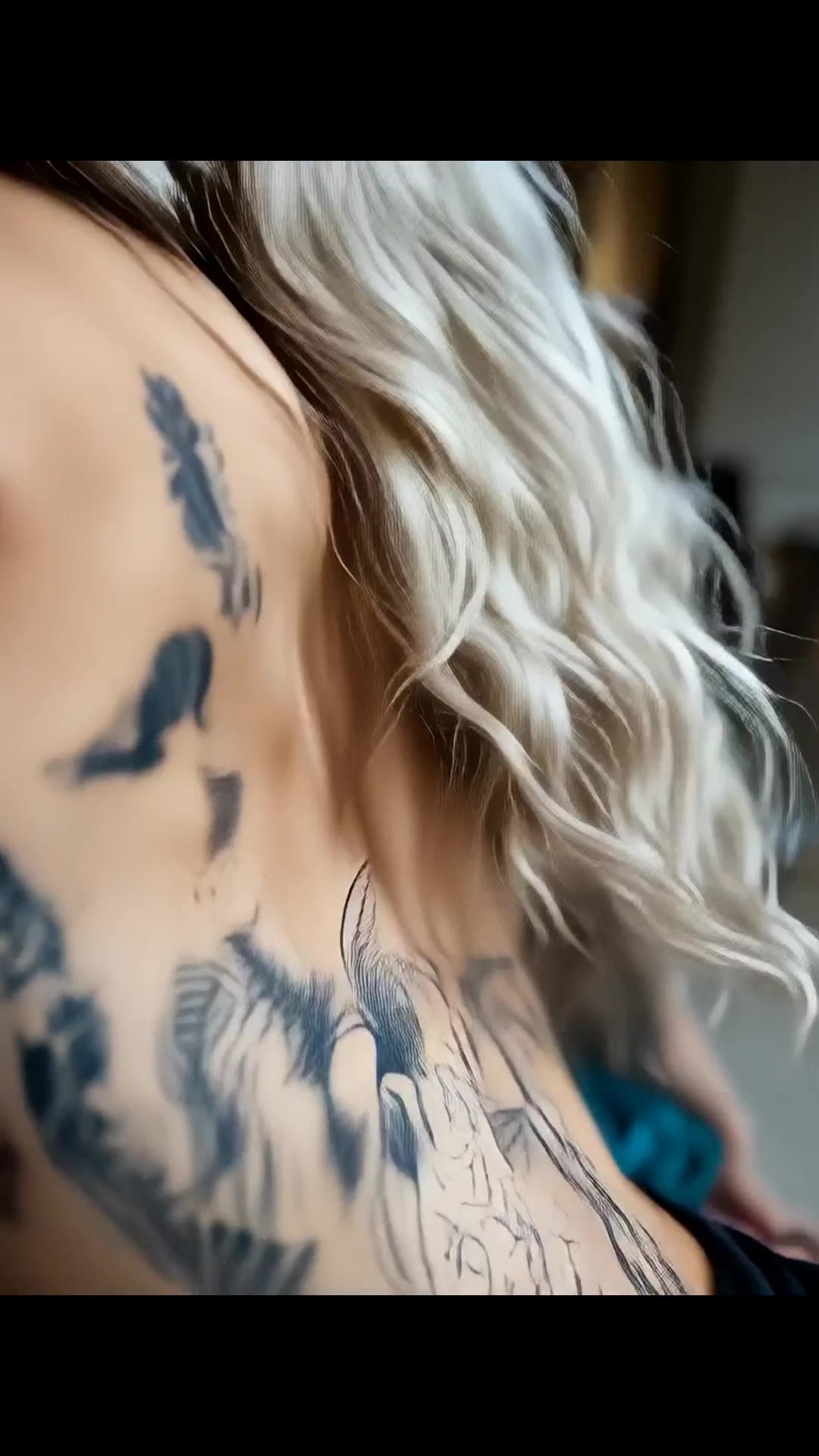 Slim latina bare back tattoos from behind